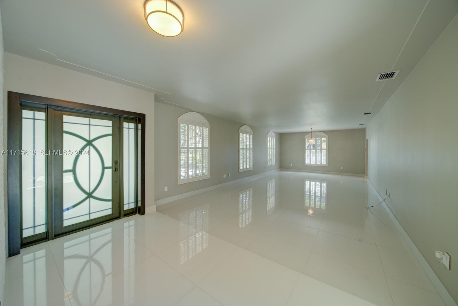800 Valencia Avenue, Coral Gables, FL 33134 photo 14