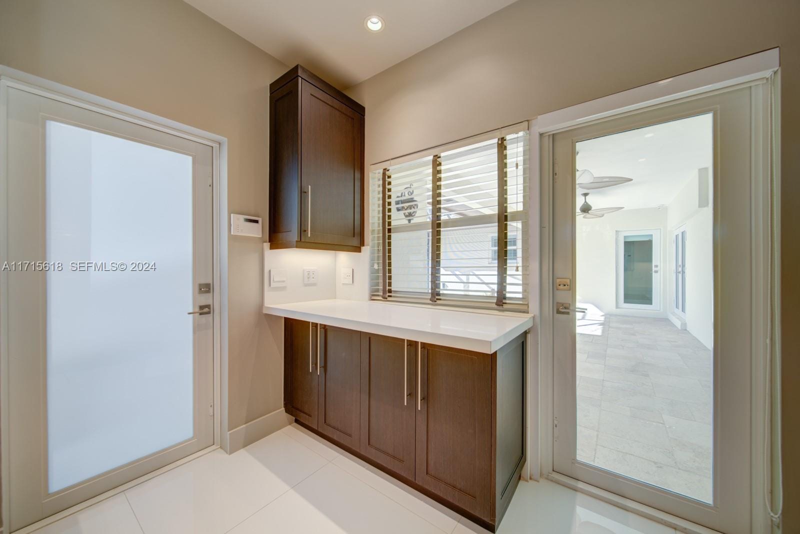 800 Valencia Avenue, Coral Gables, FL 33134 photo 4
