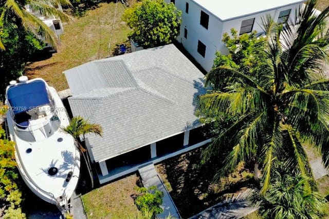 713 SW 7th Street, sold in College Tract, Dania Beach, FL