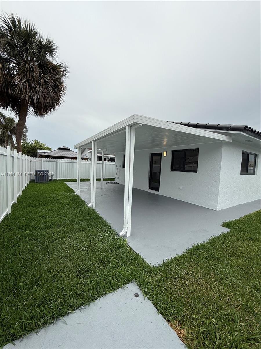 961 W 39th Place, Hialeah, FL 33012 photo 20