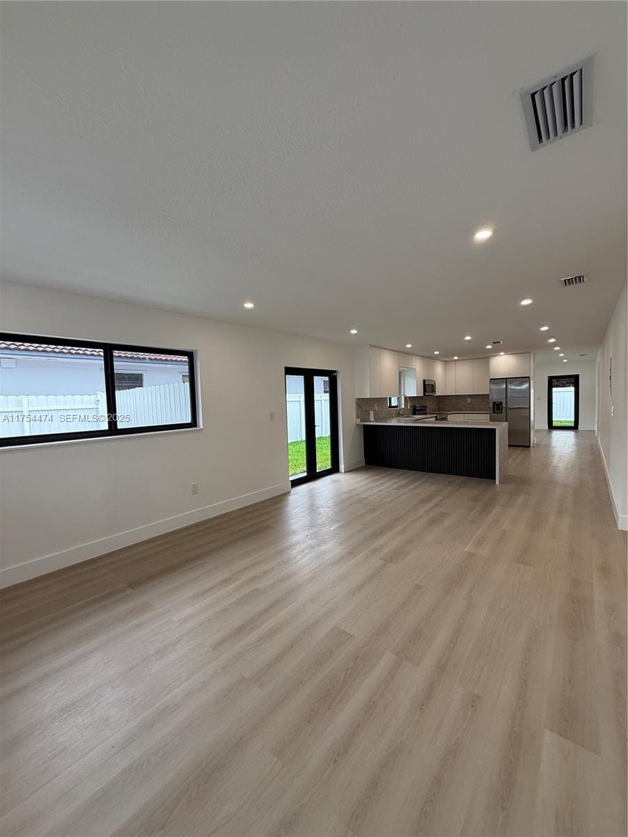 961 W 39th Place, Hialeah, FL 33012 photo 3