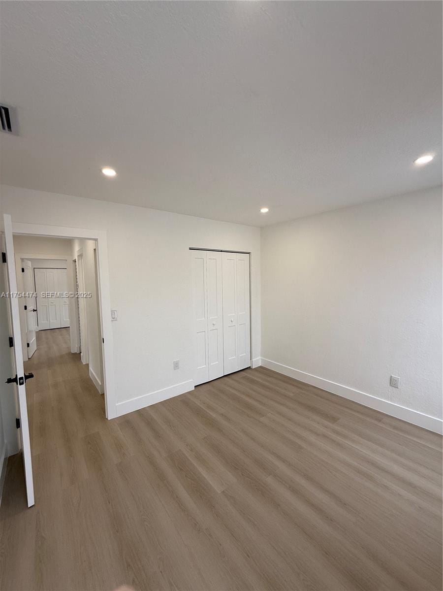 961 W 39th Place, Hialeah, FL 33012 photo 8