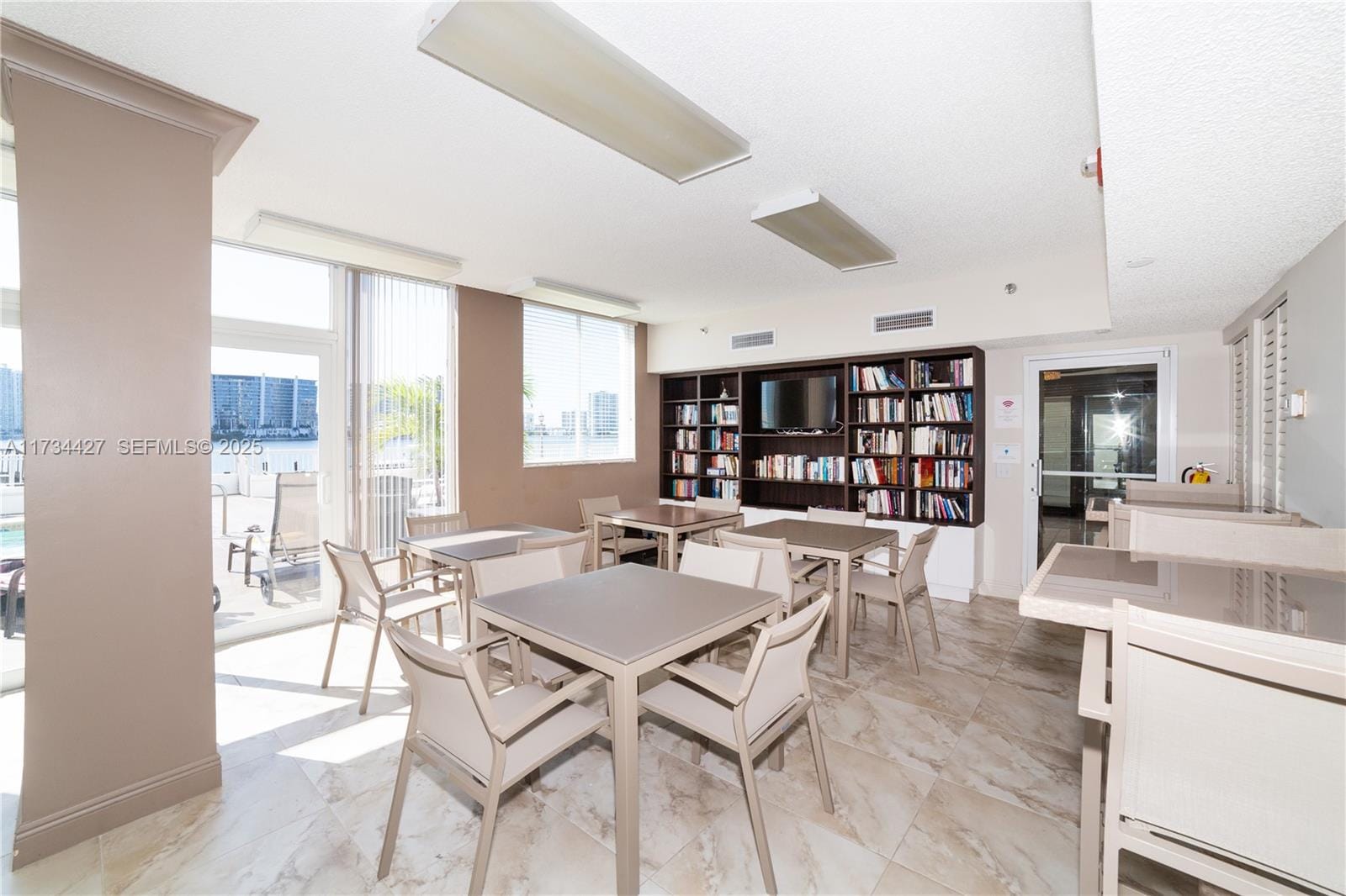18000 N Bay Road 602, Sunny Isles Beach, FL 33160 photo 30