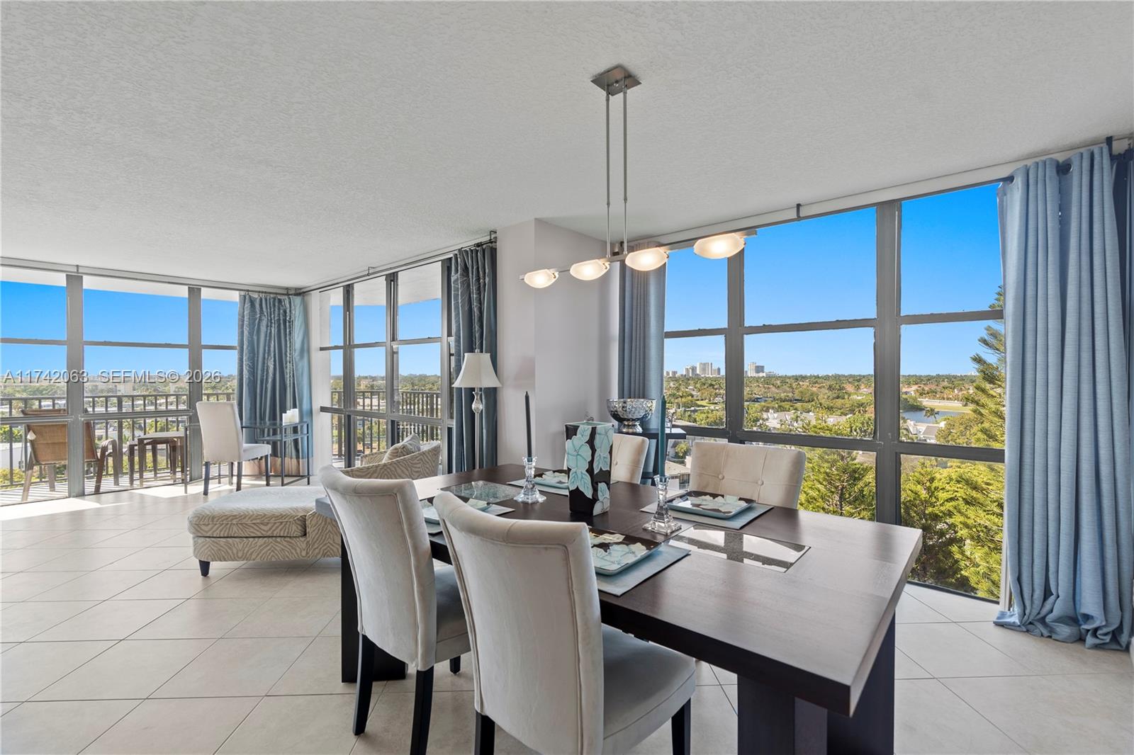 800 Parkview Drive 909 — photo 12