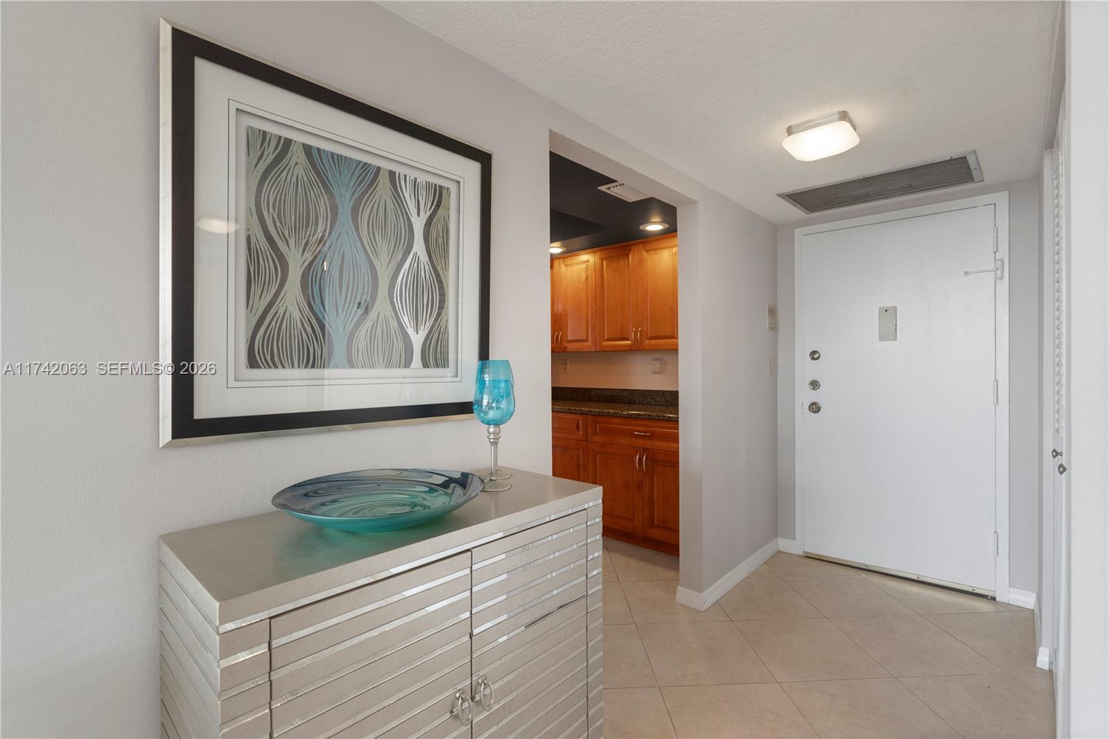 800 Parkview Drive 909, Hallandale Beach, FL 33009 photo 14