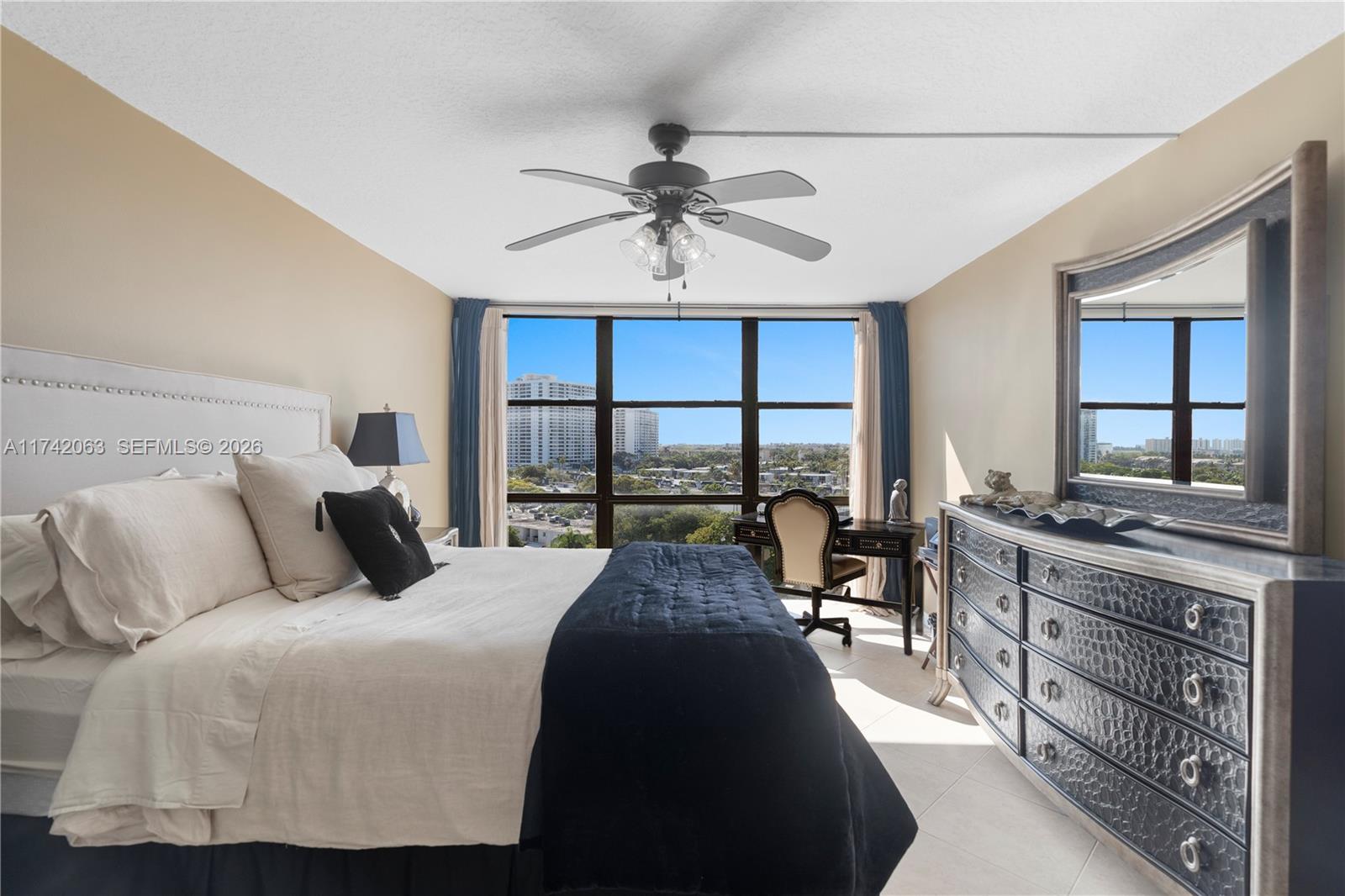 800 Parkview Drive 909, Hallandale Beach, FL 33009 photo 26