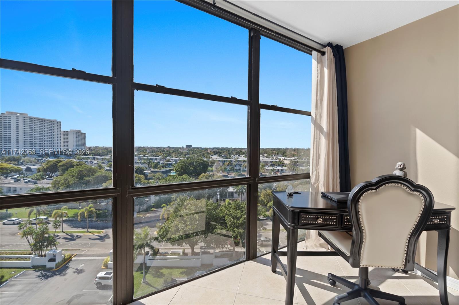800 Parkview Drive 909, Hallandale Beach, FL 33009 photo 28