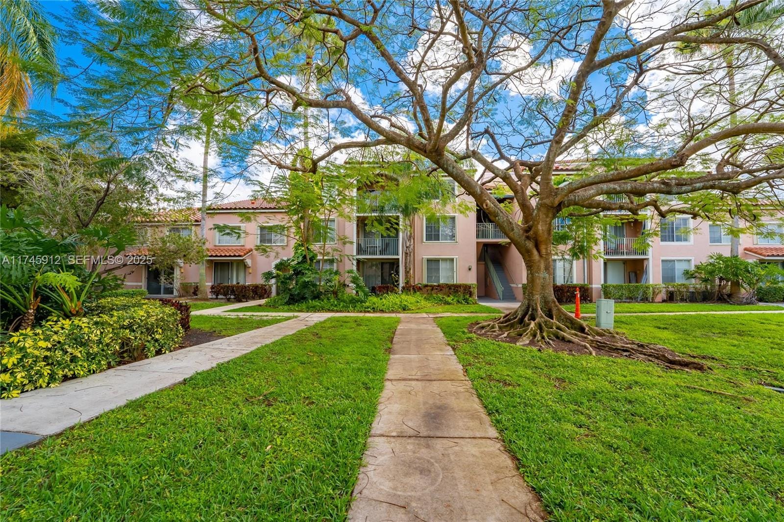12178 Saint Andrews Place 112, Miramar, FL 33025 photo 27