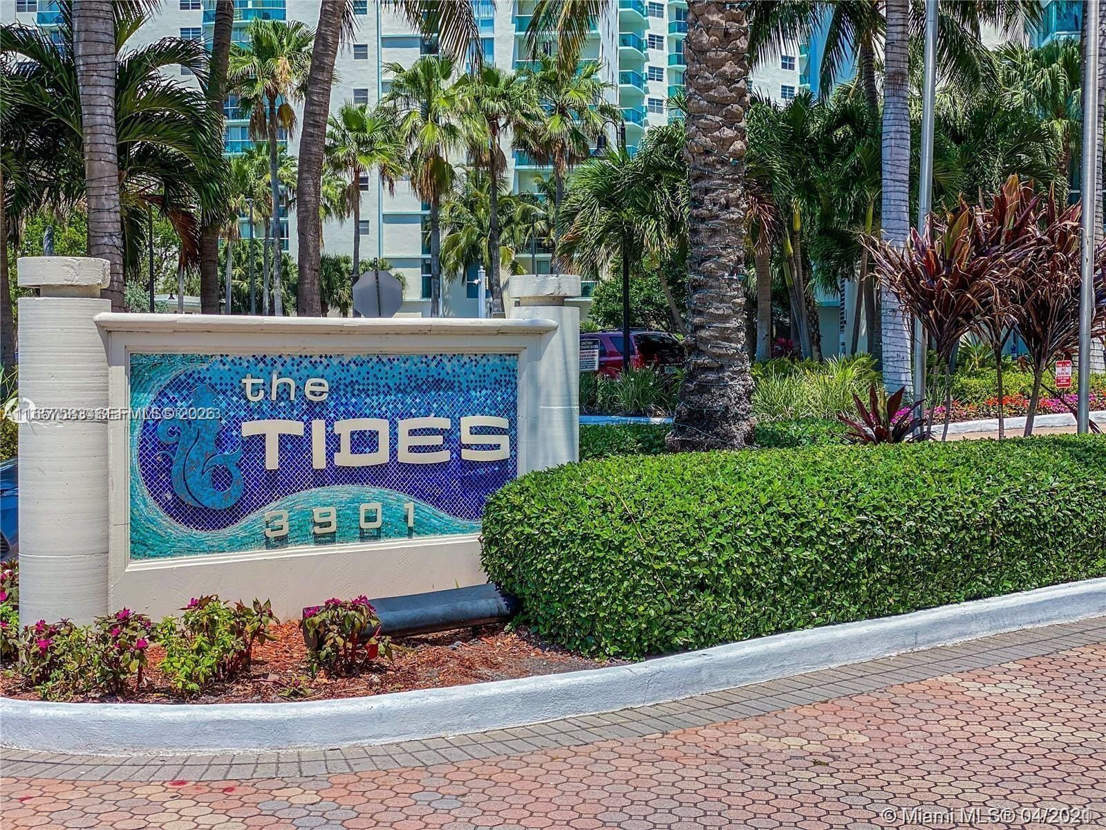3801 S Ocean Drive 12M — photo 4