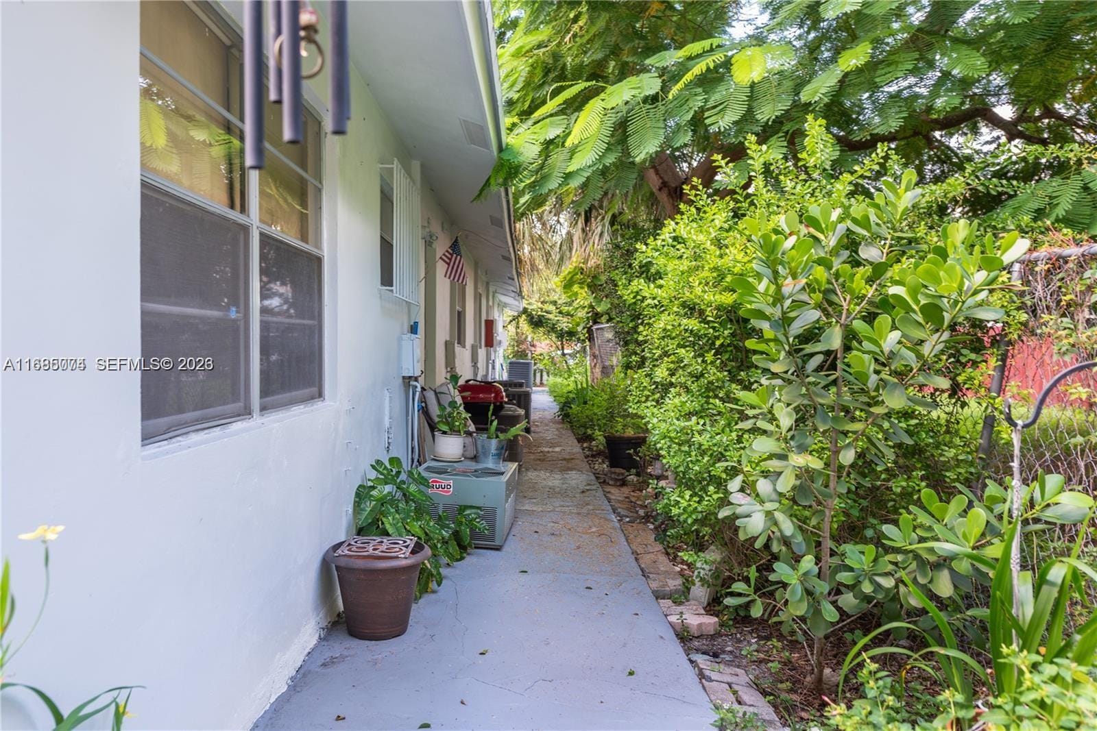 1106 NE 5th Avenue — photo 11