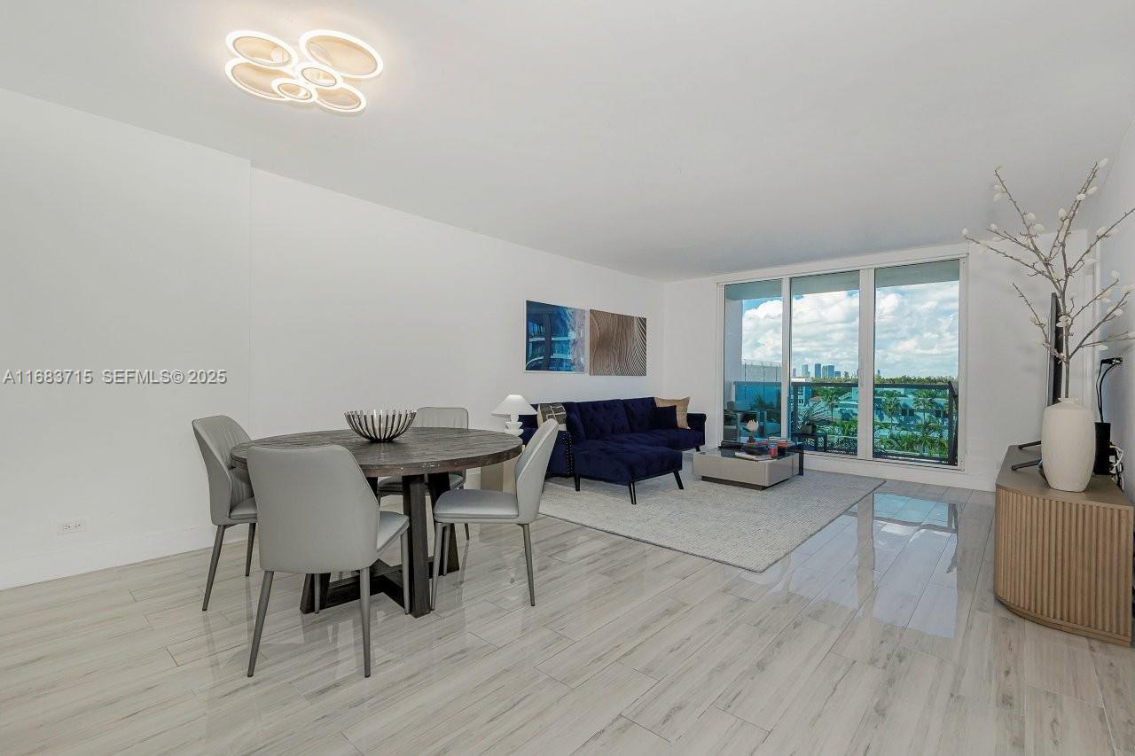 2301 Collins Avenue 534, Miami Beach, FL 33139, Miami Beach