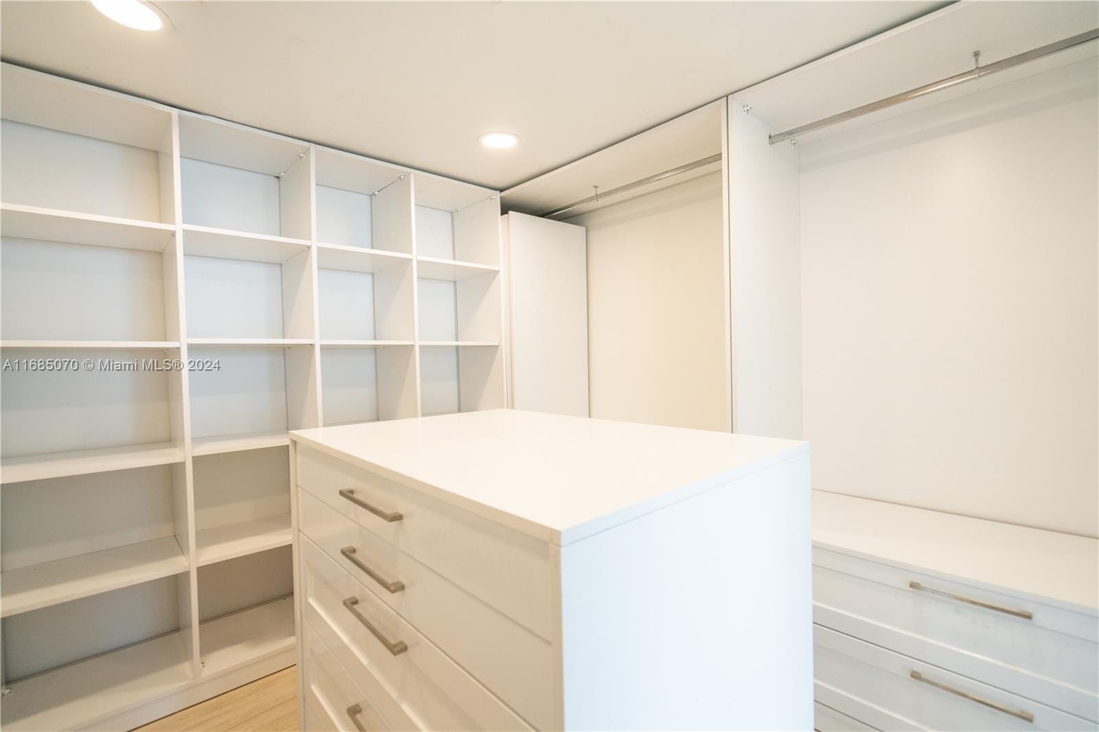 1800 Sunset Harbour Drive 1902/4, Miami Beach, FL 33139 photo 13