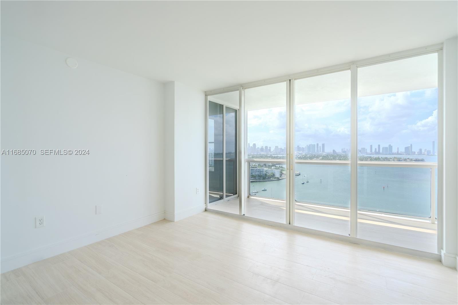 1800 Sunset Harbour Drive 1902/4, Miami Beach, FL 33139 photo 14