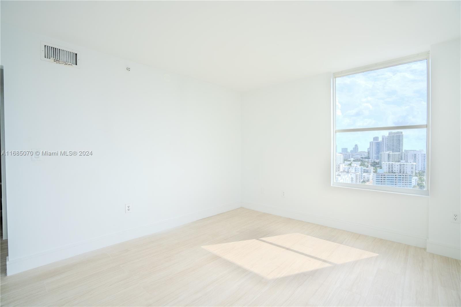 1800 Sunset Harbour Drive 1902/4, Miami Beach, FL 33139 photo 19