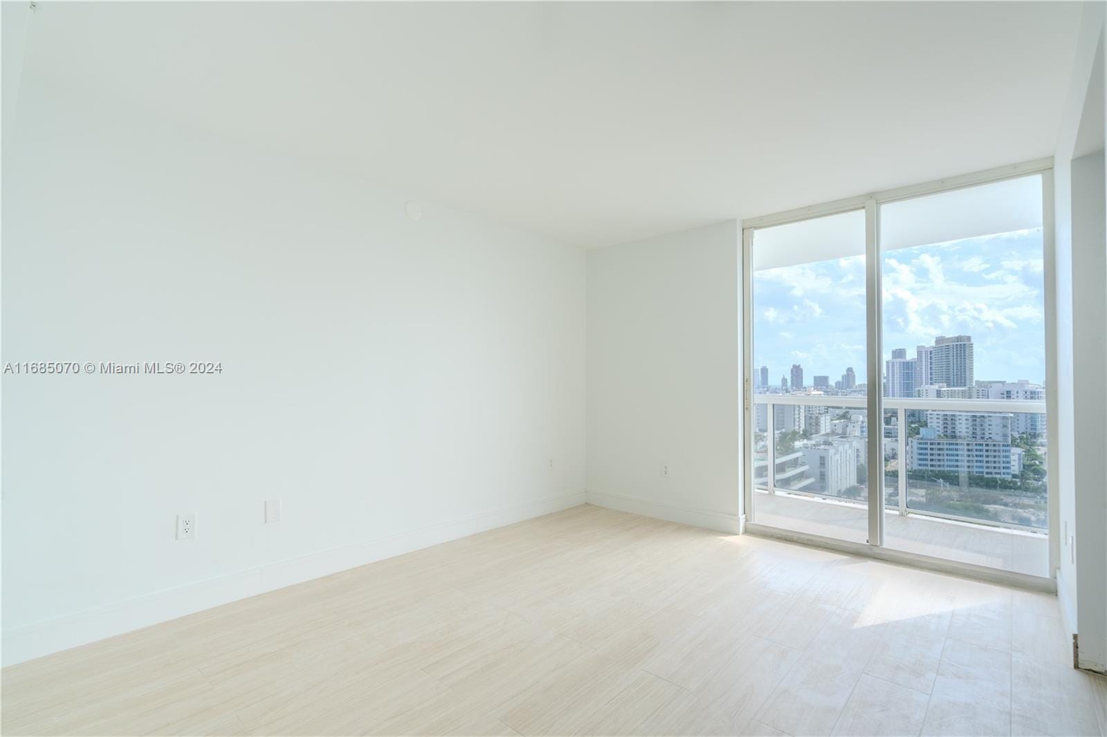 1800 Sunset Harbour Drive 1902/4, Miami Beach, FL 33139 photo 25