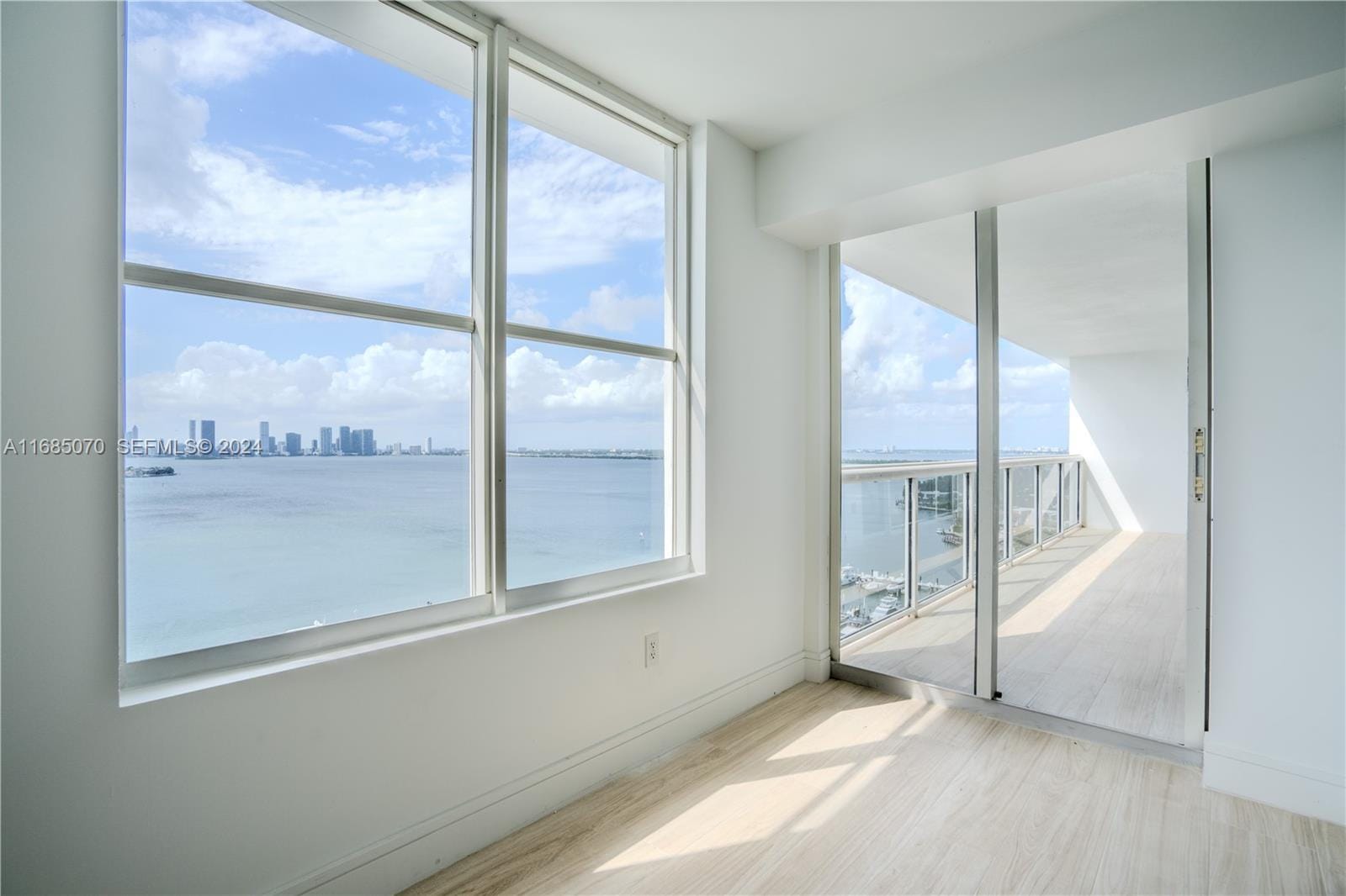 1800 Sunset Harbour Drive 1902/4, Miami Beach, FL 33139 photo 4