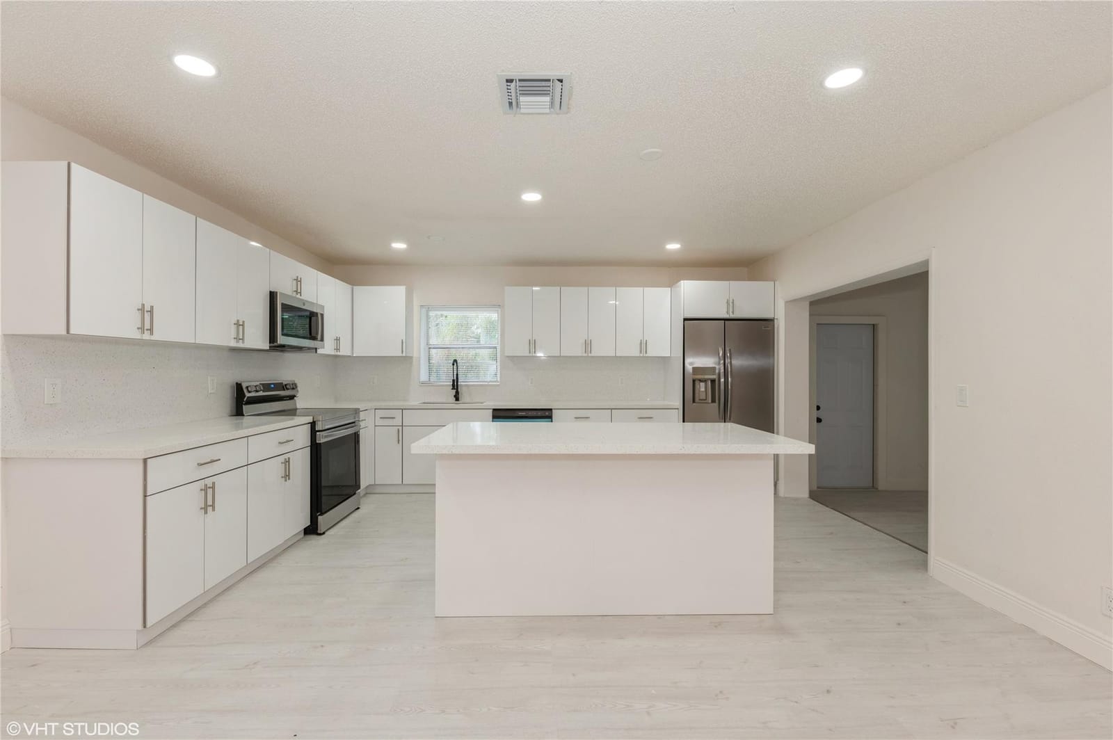 7334 Willow Spring Circle, Boynton Beach, FL 33436 photo 11