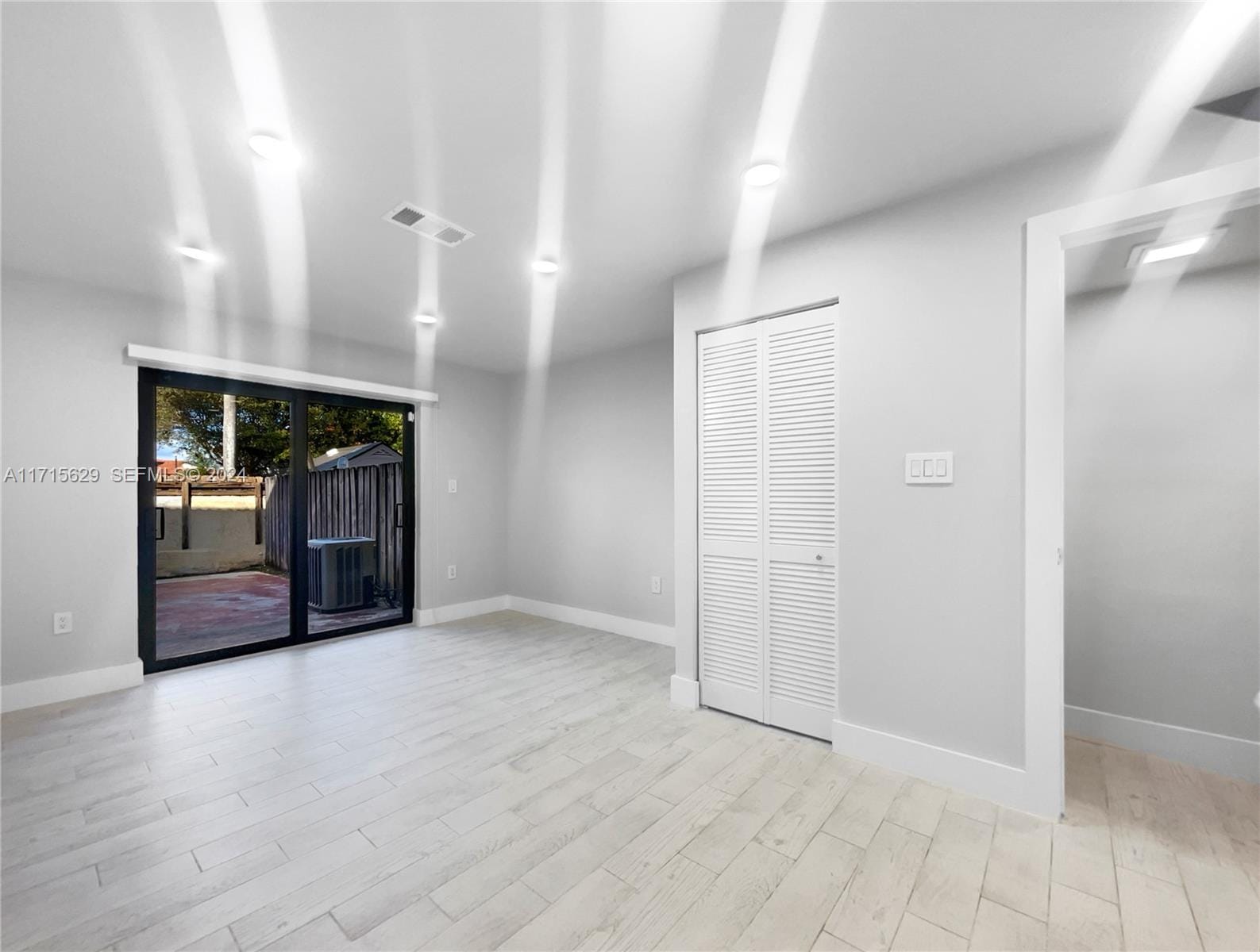 13353 SW 59th Terrace — photo 12