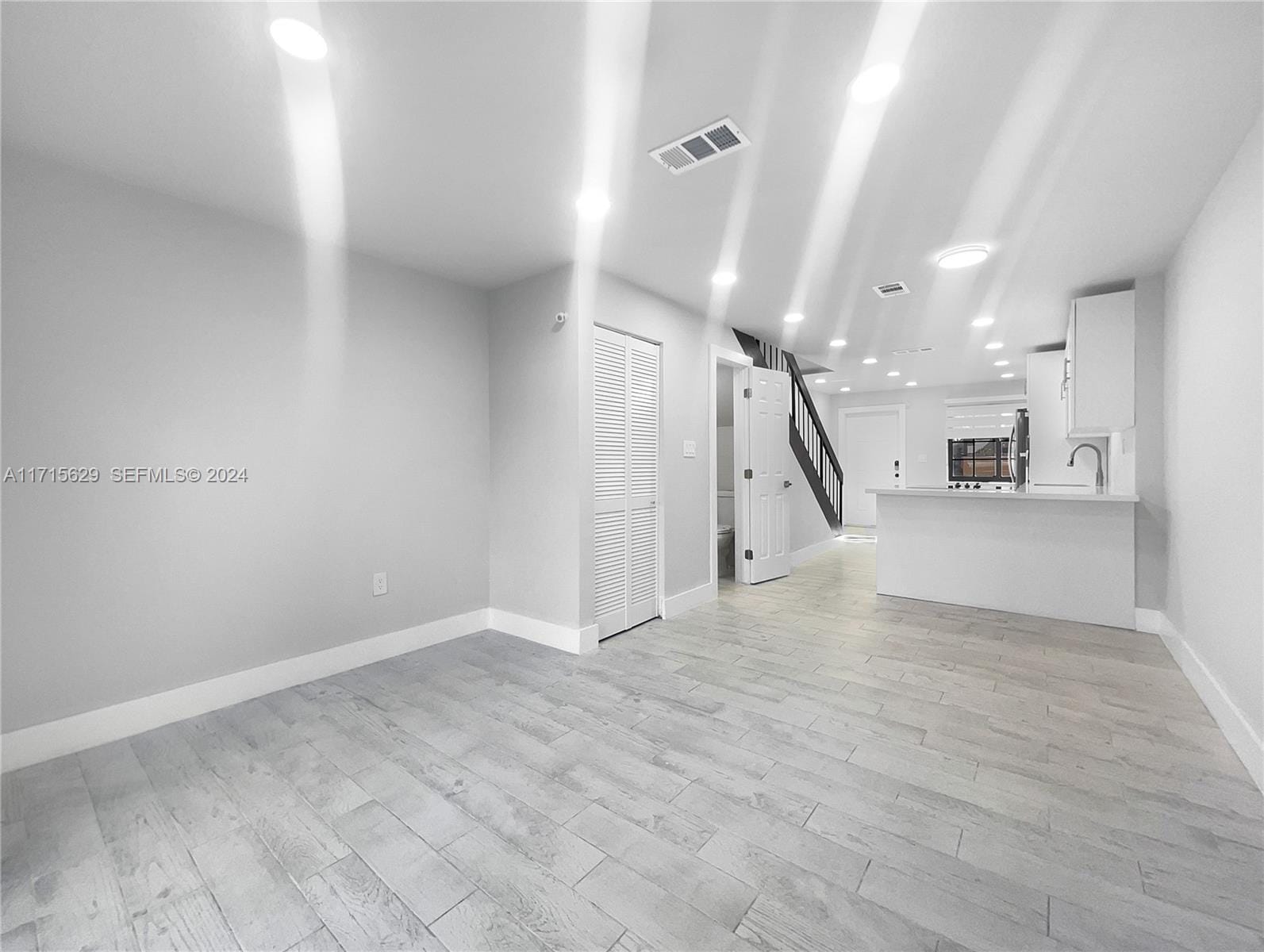 13353 SW 59th Terrace — photo 3