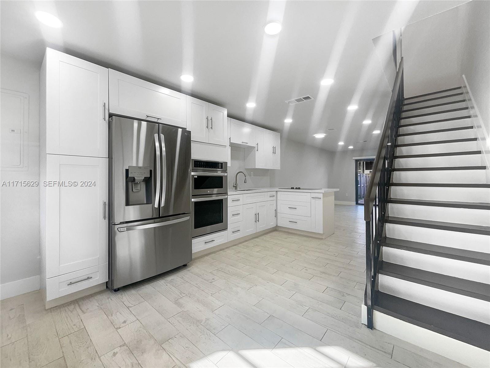 13353 SW 59th Terrace — photo 6