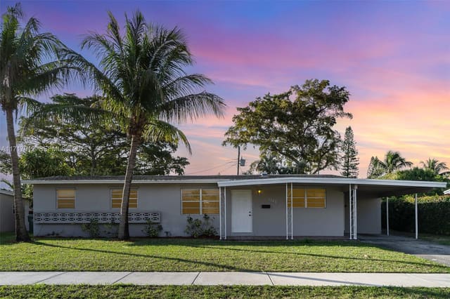 1120 NW 43rd Street, Oakland Park, FL 33309
