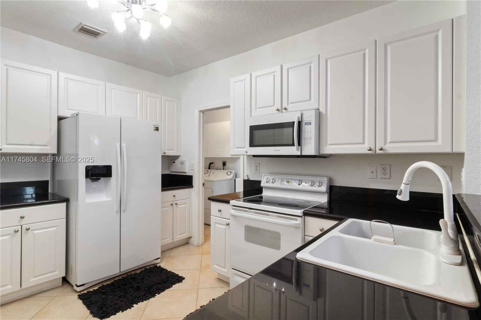 11381 NW 73rd Terrace, Doral, FL 33178 photo 8