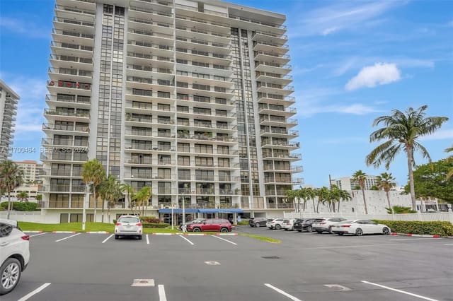 3031 N Ocean Boulevard 306, sold in Galt Ocean Terrace Condo, Fort Lauderdale, FL