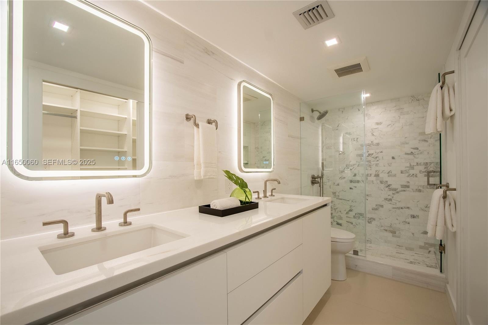150 Sunrise Drive 4B, Key Biscayne, FL 33149 photo 13