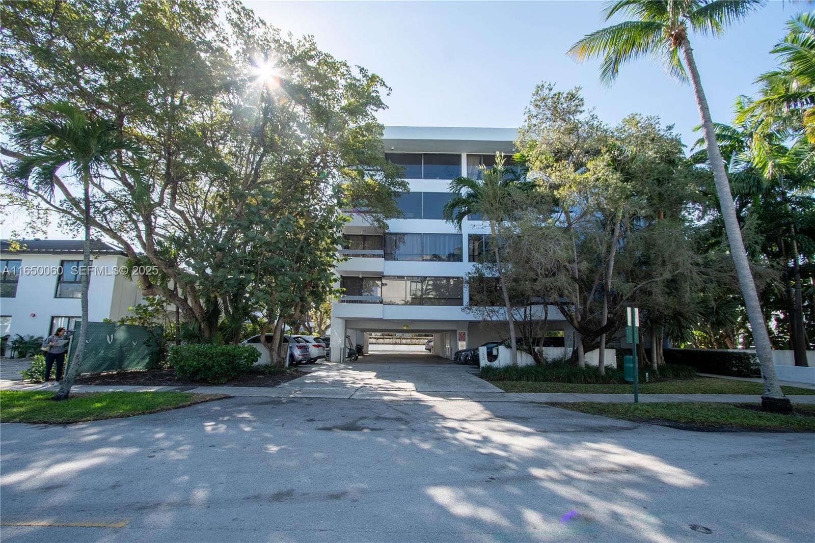 150 Sunrise Drive 4B, Key Biscayne, FL 33149 photo 25