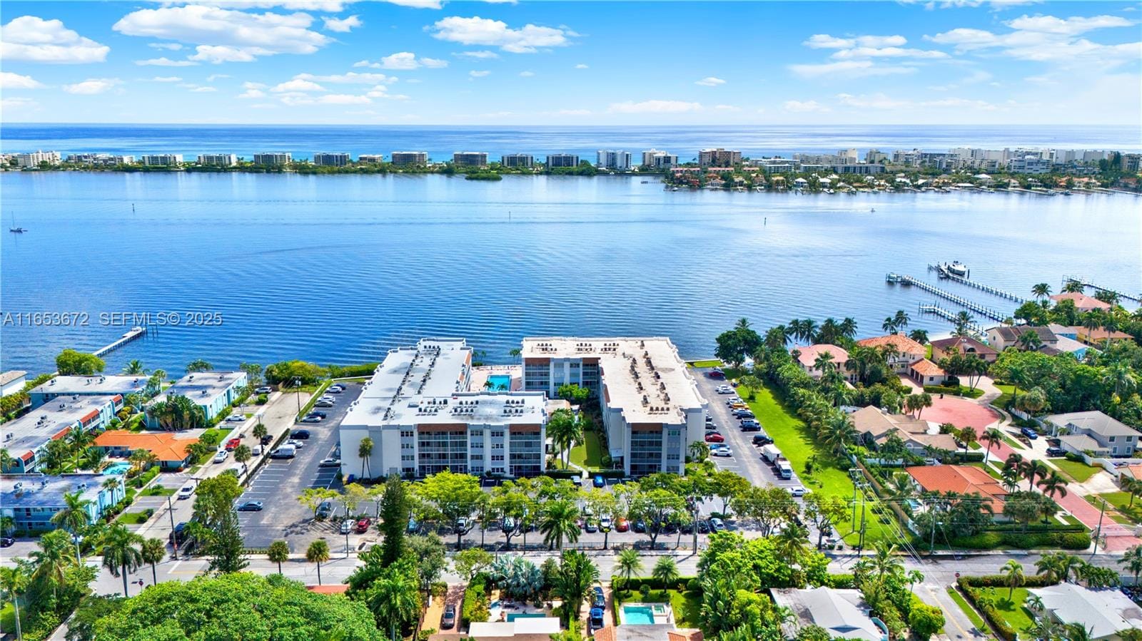 1516 S Lakeside Drive 112, Lake Worth, FL 33460 photo 1
