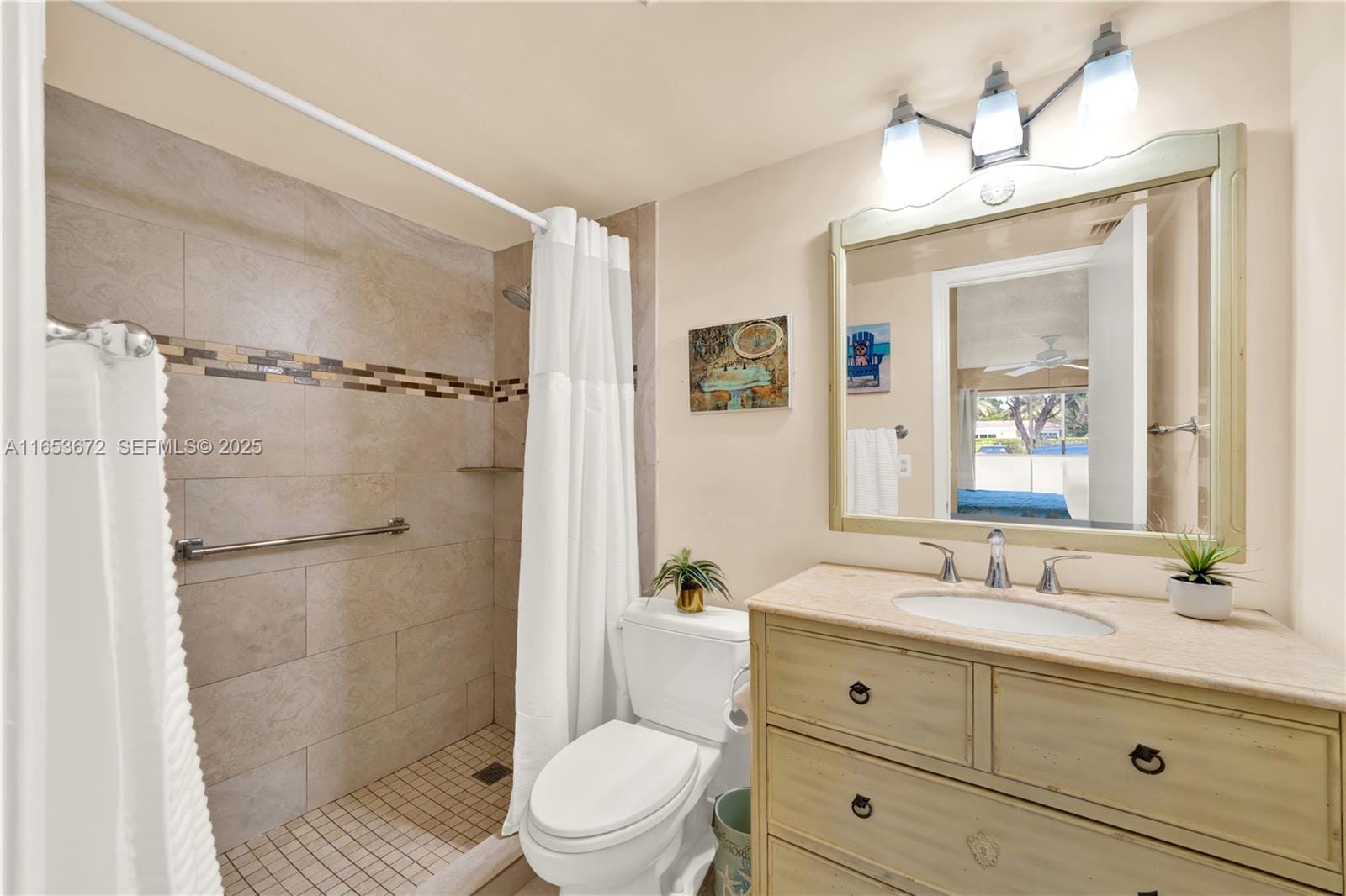 1516 S Lakeside Drive 112, Lake Worth, FL 33460 photo 16