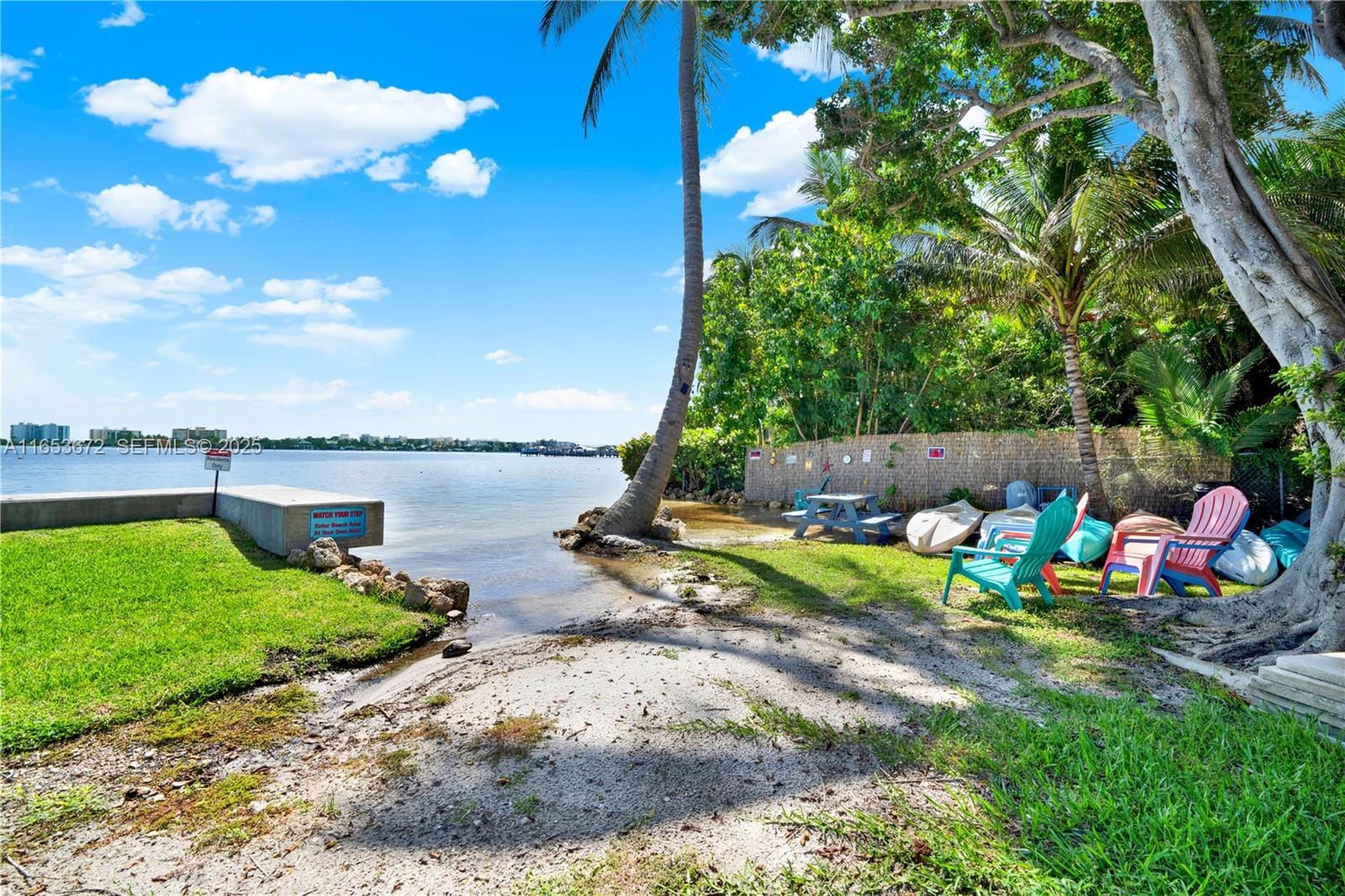 1516 S Lakeside Drive 112, Lake Worth, FL 33460 photo 28