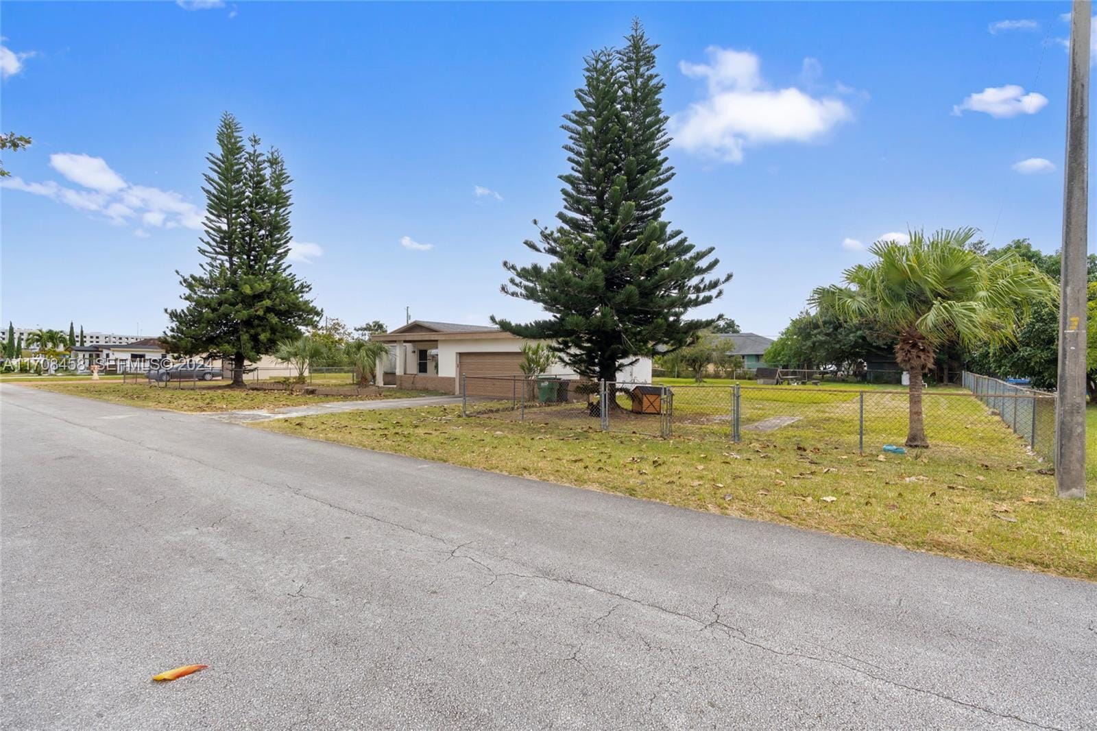 10740 SW 218th Street — photo 4