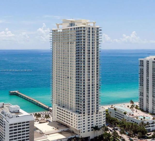 16699 Collins Avenue 3307, sold in La Perla Condo, Sunny Isles Beach, FL