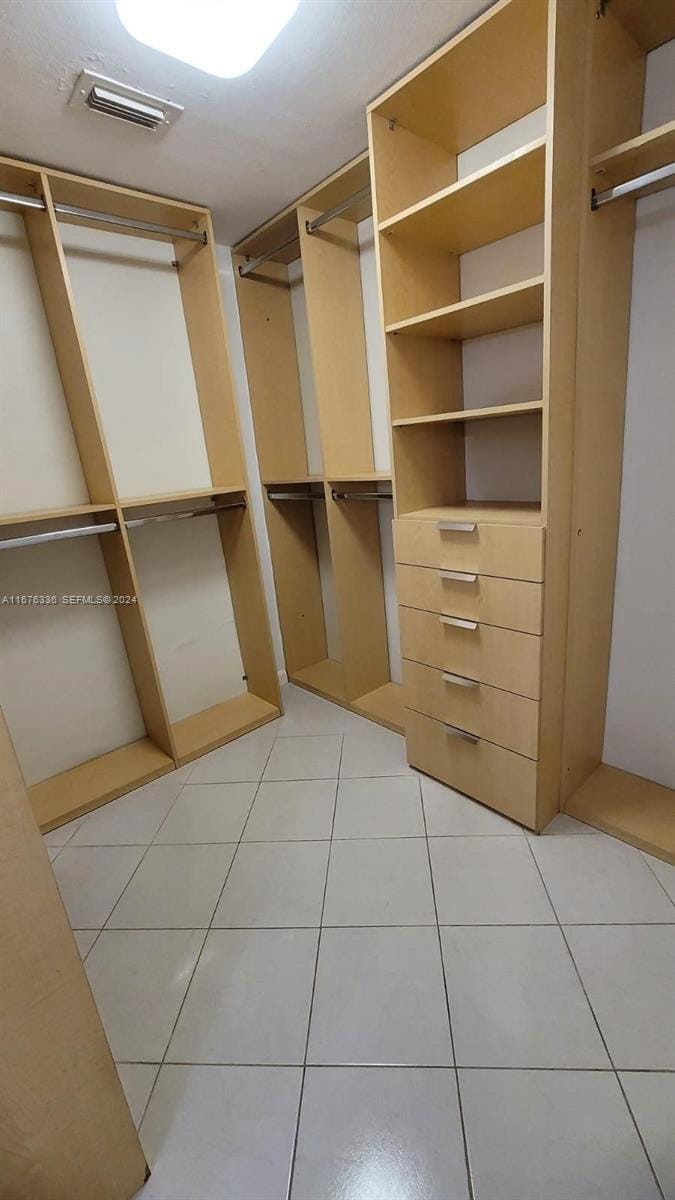 3660 NE 166th Street 610, North Miami Beach, FL 33160 photo 14