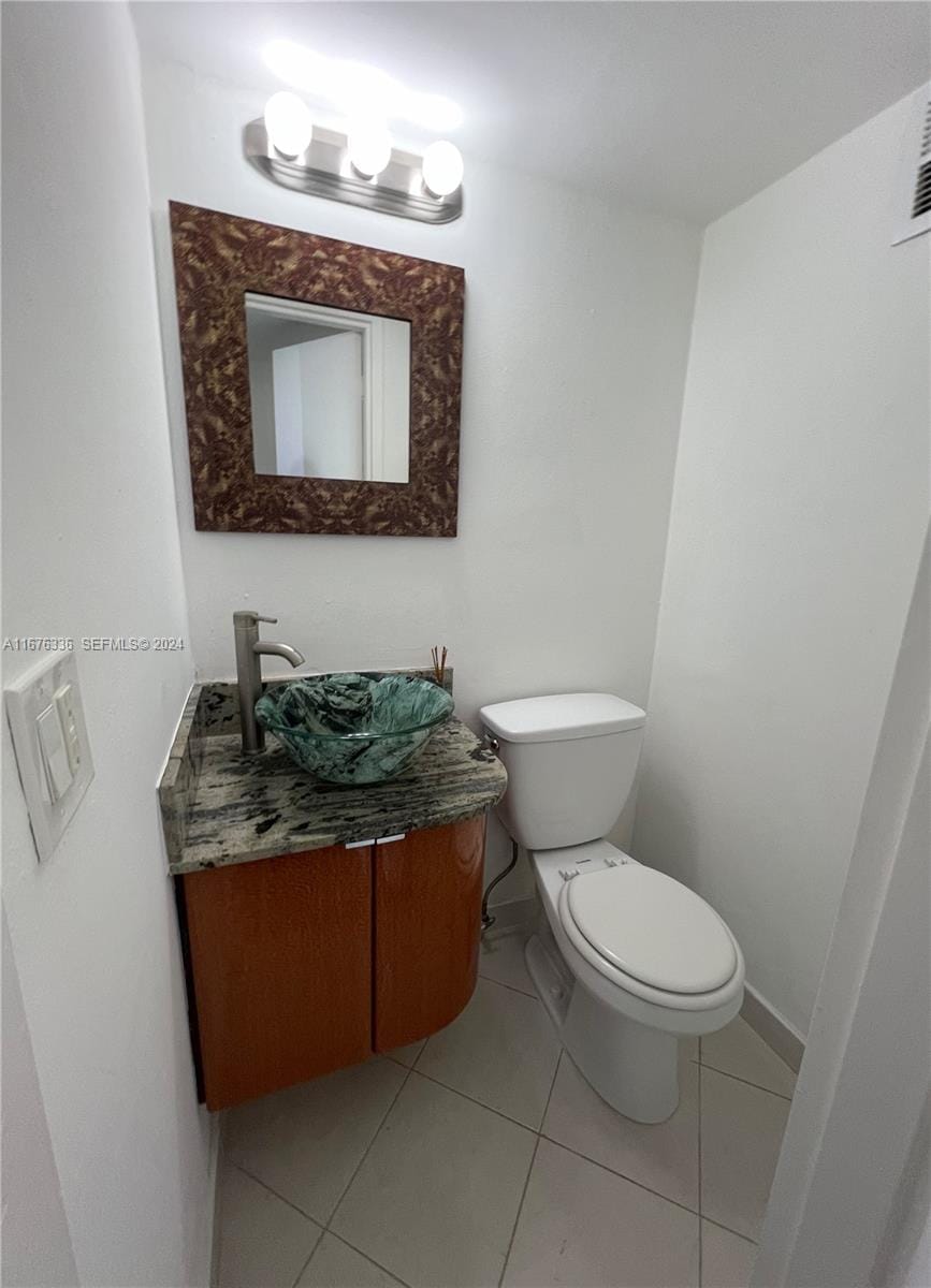 3660 NE 166th Street 610, North Miami Beach, FL 33160 photo 22