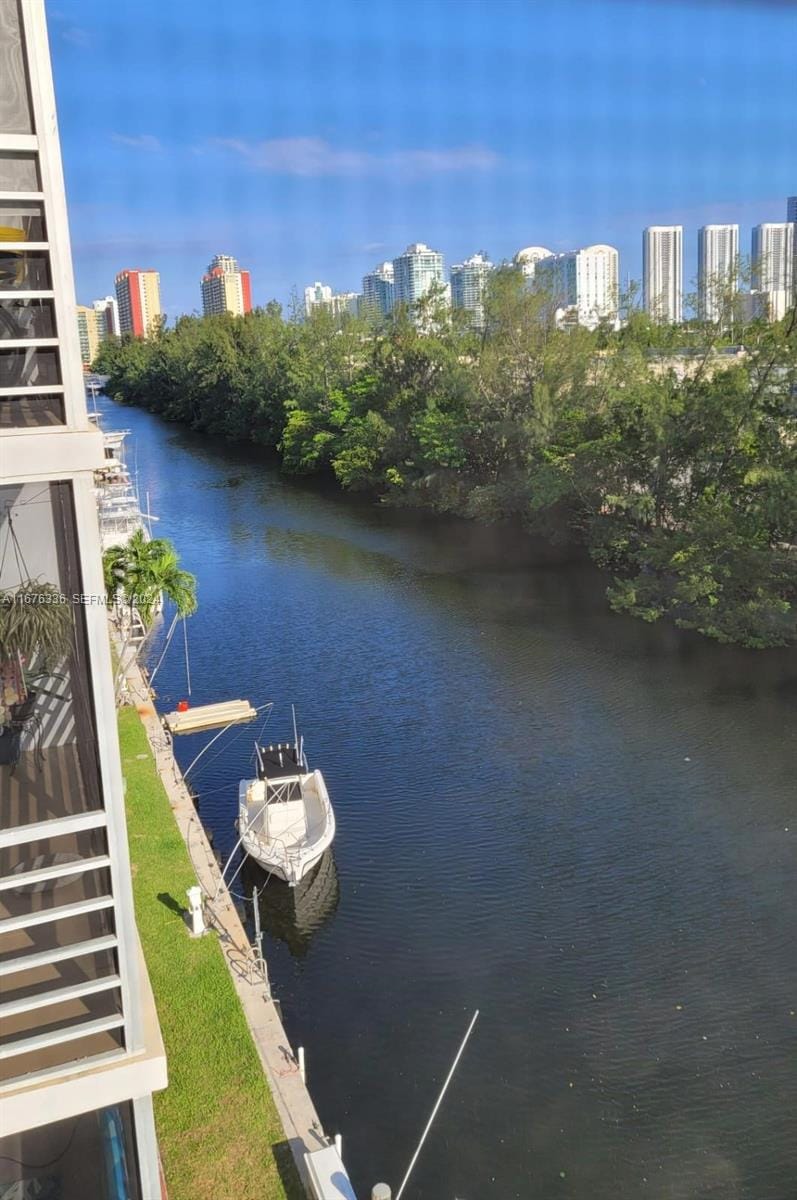 3660 NE 166th Street 610, North Miami Beach, FL 33160 photo 9
