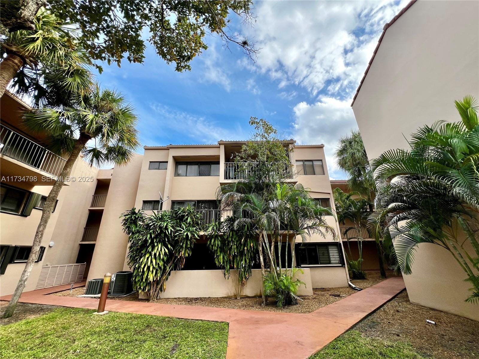 6305 Gage Place A-307, Miami Lakes, FL 33014 photo 16