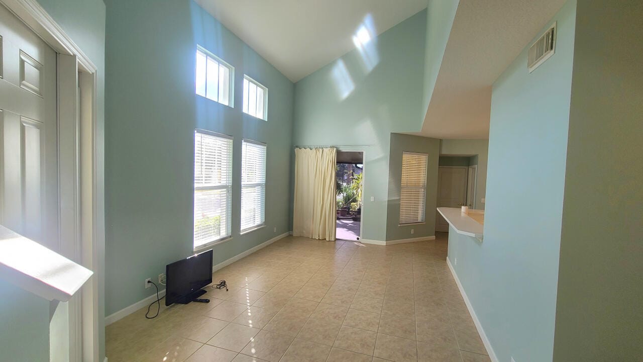 10499 SW West Park Avenue, Port St. Lucie, FL 34987 photo 14