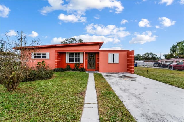 2140 NW 123rd Street, sold in Nichols Golf Estates, Miami, FL