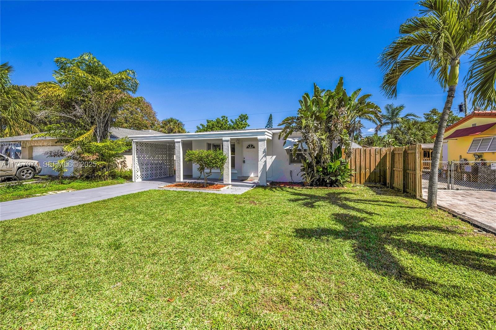5248 N Andrews Avenue, Oakland Park, FL 33309 photo 3