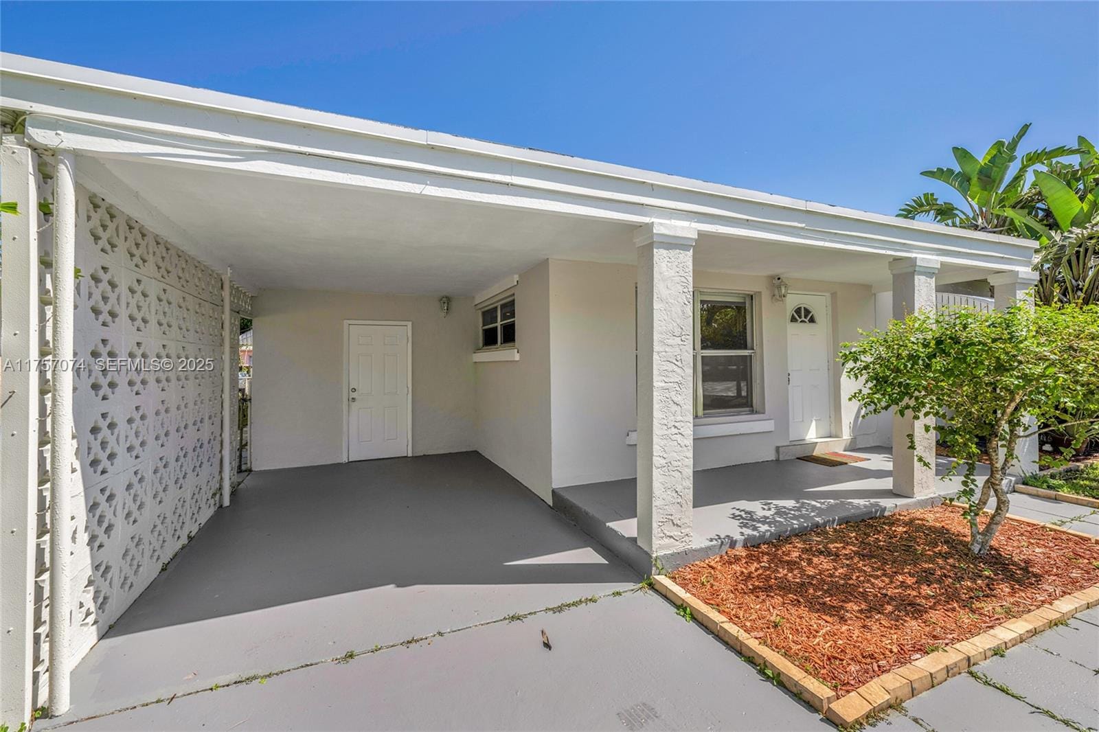 5248 N Andrews Avenue, Oakland Park, FL 33309 photo 4