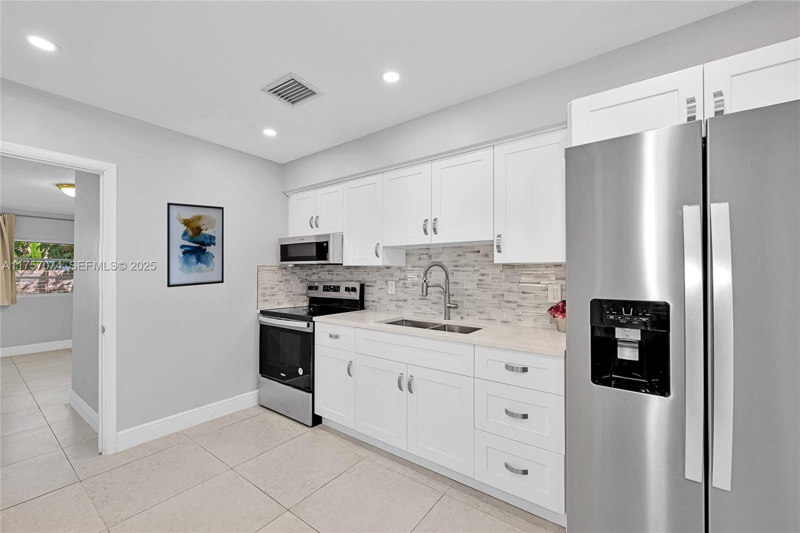 5248 N Andrews Avenue, Oakland Park, FL 33309 photo 6