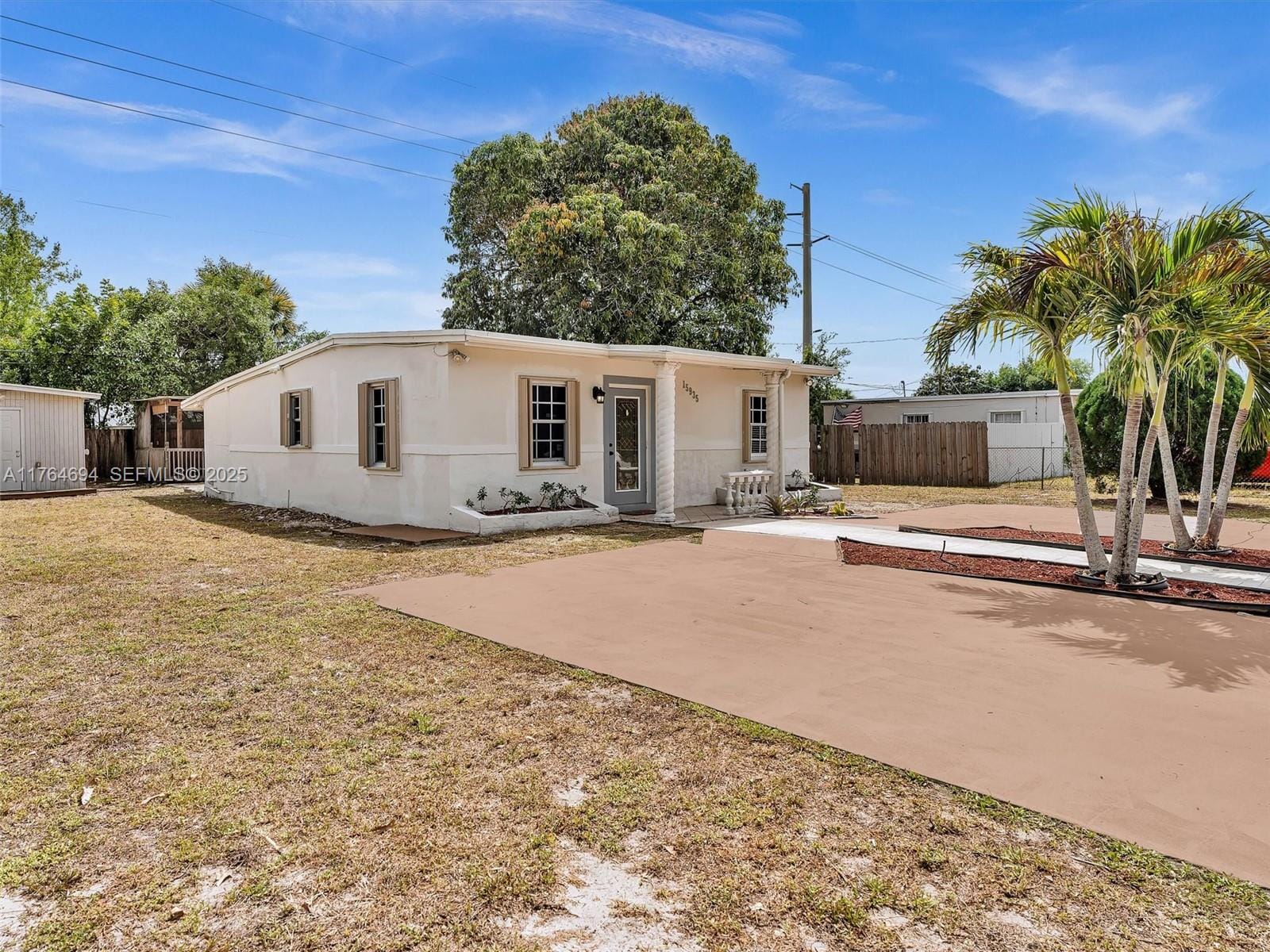 15935 NW 19th Avenue — photo 4