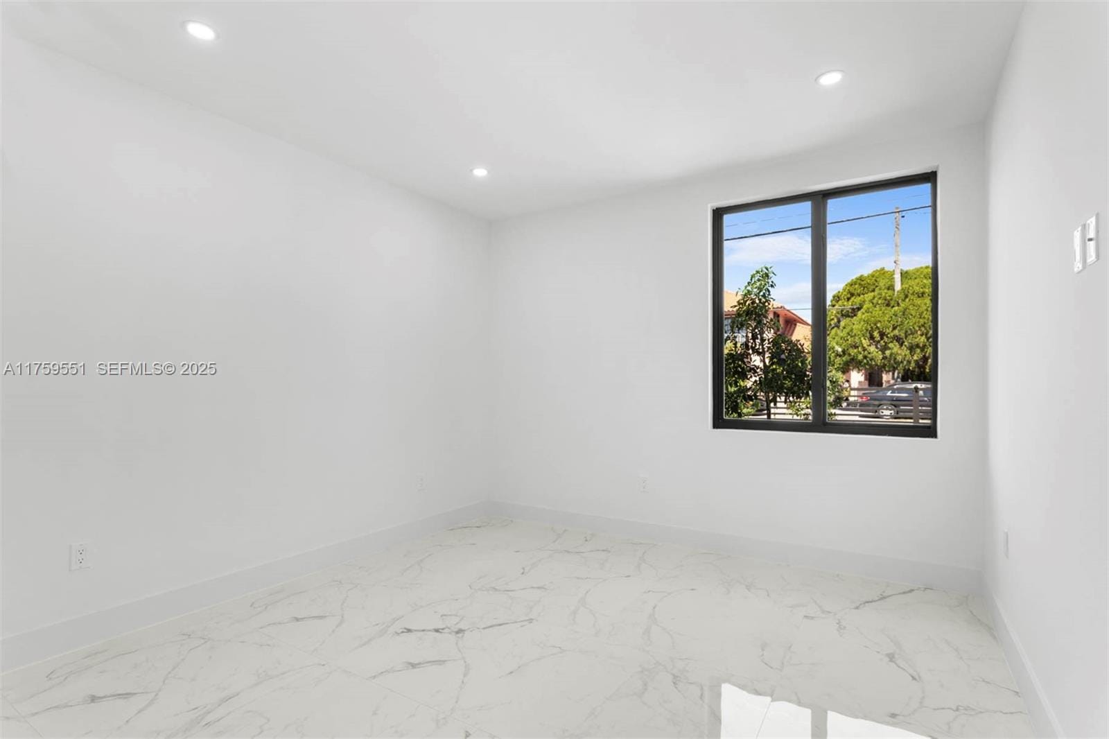 3432 SW 2th Street, Miami, FL 33135 photo 10