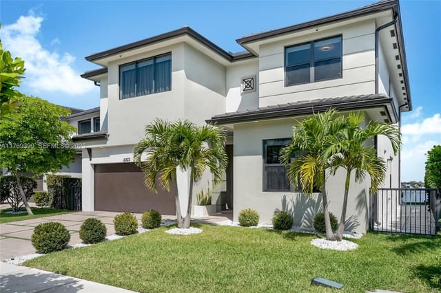 8823 NW 155th Terrace, sold in Satori, Miami Lakes, FL