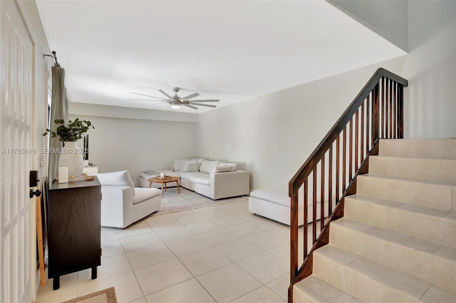 206 Charter Way 206, West Palm Beach, FL 33407 photo 2