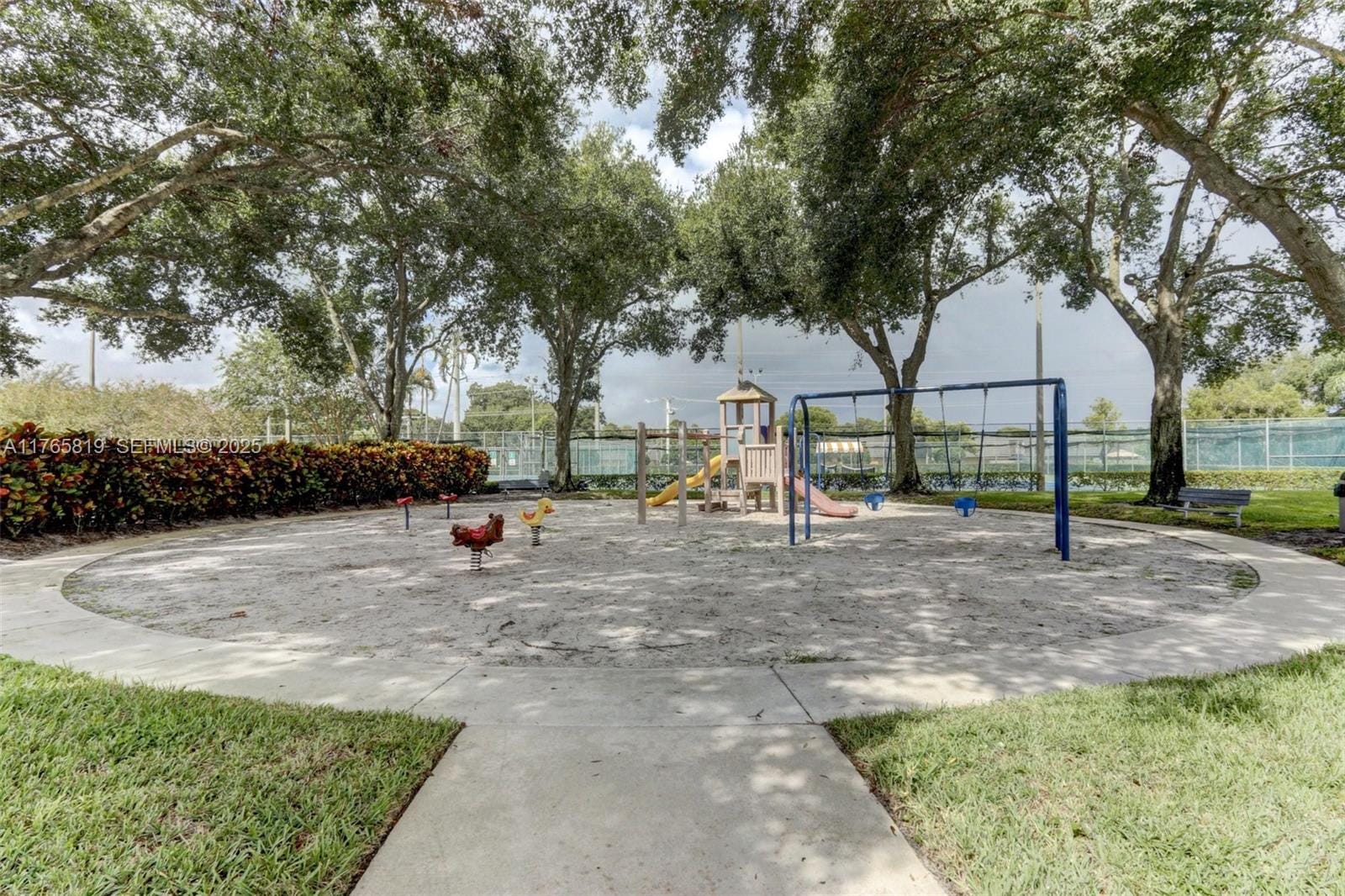 206 Charter Way 206, West Palm Beach, FL 33407 photo 26