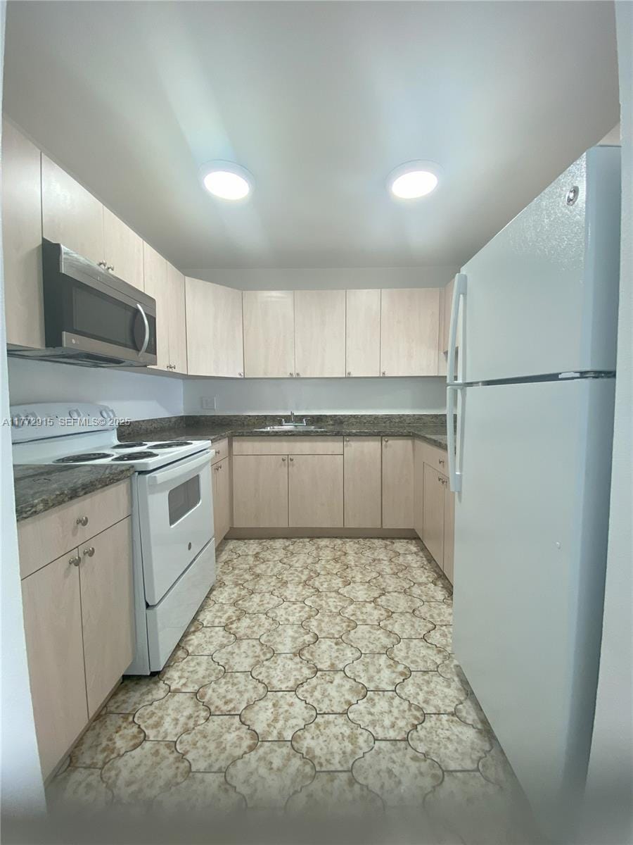 6070 W 19th Avenue 315 — photo 6