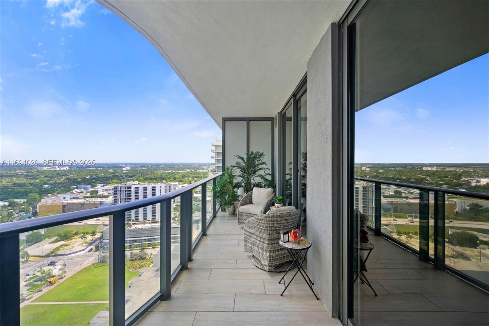 121 NE 34th Street 3014, Miami, FL 33137 photo 21